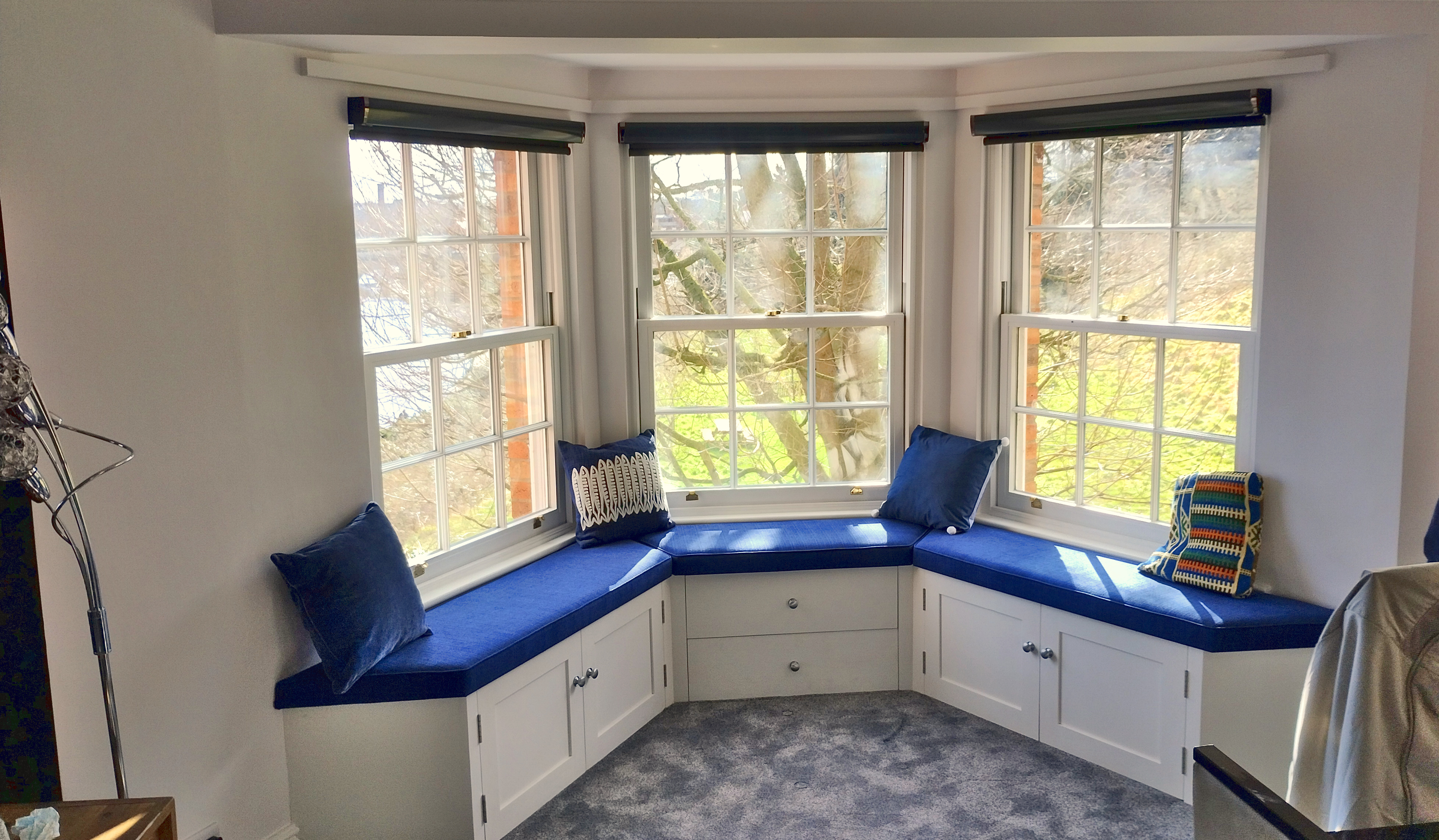 upholstered  bay window seat