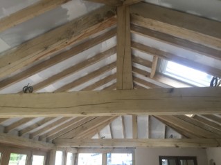 oak roof trusses