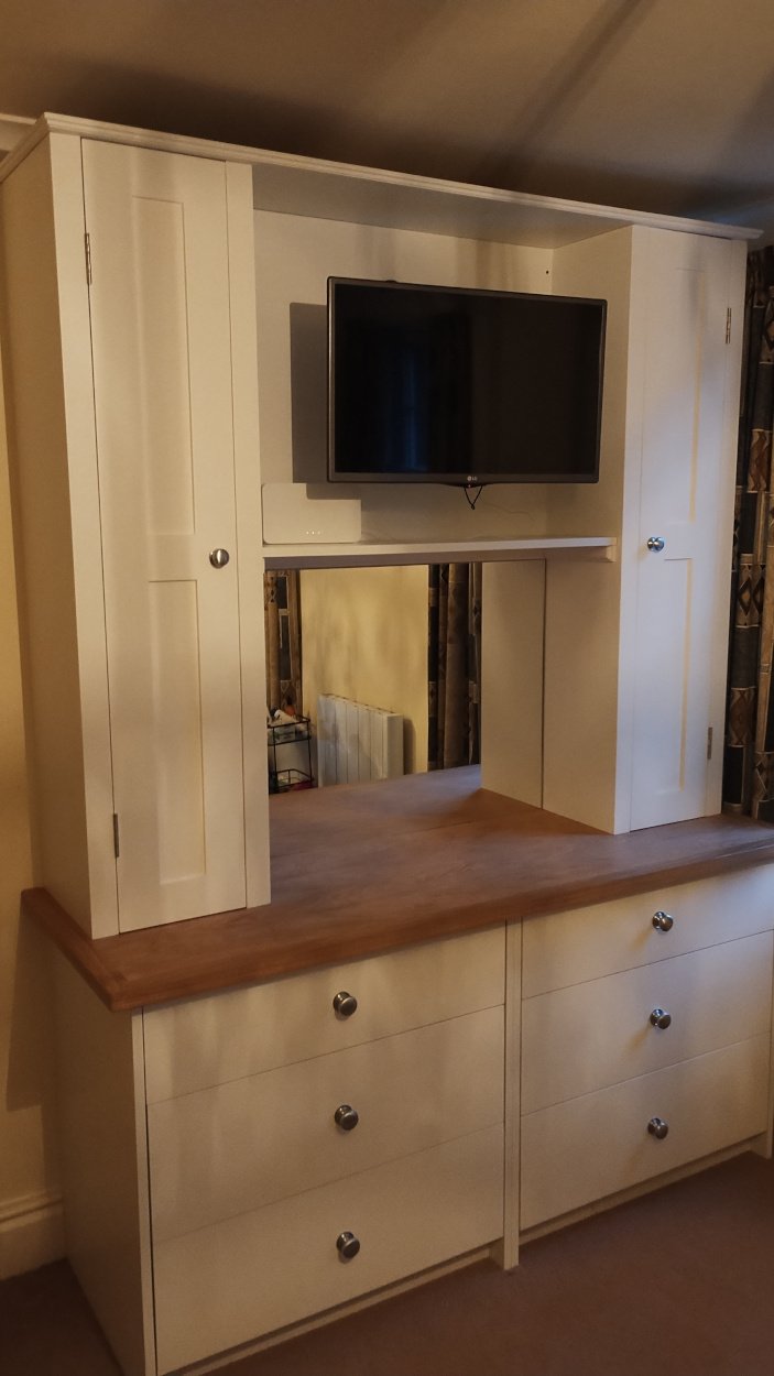 Vanity unit